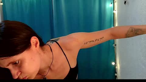 Snapshot of angelceleste14 chatting on May 3, 2:28 am angelceleste14 online show from May 3, 2:28 am