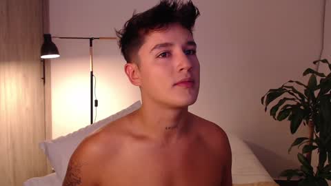 Angel online show from December 13, 1:04 am