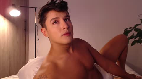 Angel online show from December 18, 7:41 pm