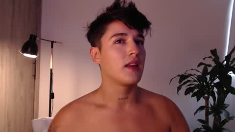 Angel online show from January 1, 9:52 pm