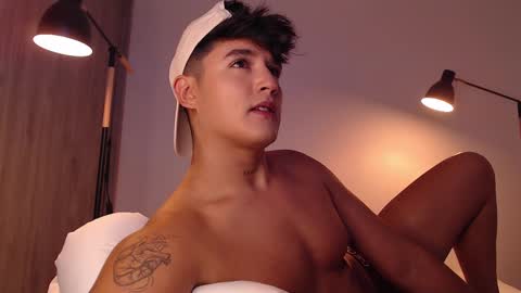 Angel online show from February 27, 12:10 am