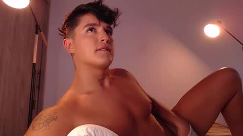 Angel online show from March 10, 10:55 pm