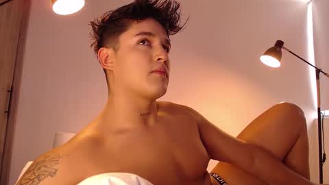 Angel online show from September 28, 9:53 pm