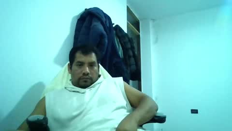 angeldavid90 online show from May 10, 3:01 am