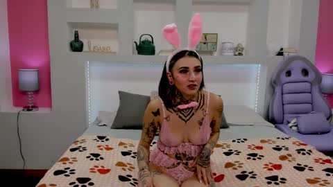 Angel online show from December 9, 2:39 pm