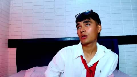 AngelduzZzt online show from October 15, 2:39 pm
