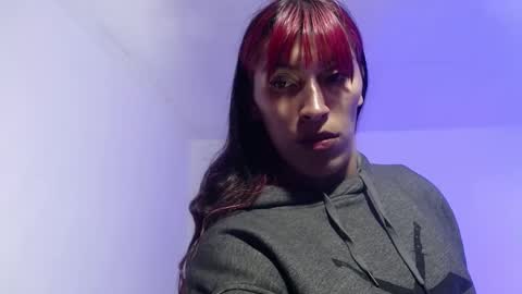 Snapshot of angele_johnson chatting on September 12, 7:58 pm angele online show from September 12, 7:58 pm