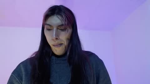 Snapshot of angele_johnson chatting on October 11, 8:51 pm angele online show from October 11, 8:51 pm