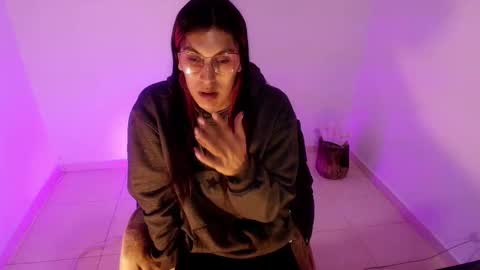 angele online show from March 14, 7:30 pm