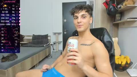 Frankie  online show from December 2, 6:54 pm