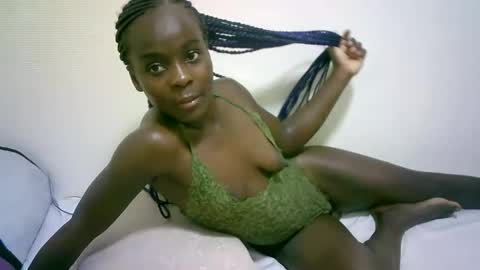 Angle online show from December 21, 3:08 pm