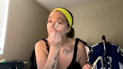 Snapshot of angelgrl444 chatting on January 17, 7:05 pm Princess Peach online show from January 17, 7:05 pm