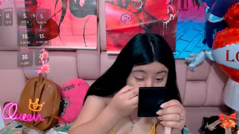 Snapshot of angelhotlatina18 chatting on February 23, 11:51 am angel online show from February 23, 11:51 am