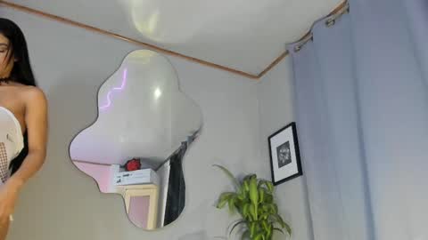 Carolina online show from October 3, 12:18 am