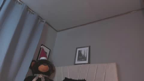 Snapshot of angeli_sexi chatting on January 7, 12:57 am Carolina online show from January 7, 12:57 am