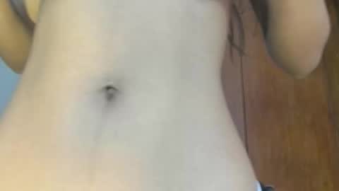 Snapshot of angeli_sexi chatting on February 8, 10:46 pm Carolina online show from February 8, 10:46 pm