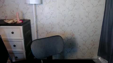 Angelica online show from April 8, 6:46 am