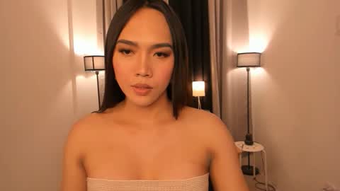 SweetAngelica online show from April 6, 9:21 am