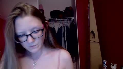 AngelicAngel online show from February 21, 7:23 am