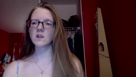 AngelicAngel online show from September 14, 5:39 am