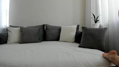 Angelica Rai online show from December 20, 3:35 am