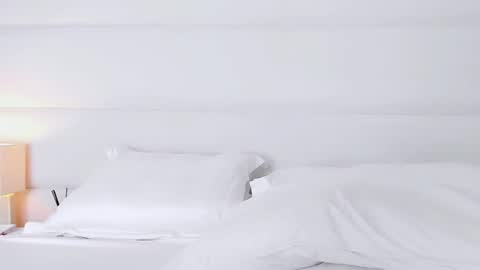 Snapshot of angelicmoon chatting on September 26, 1:31 am Angelic online show from September 26, 1:31 am