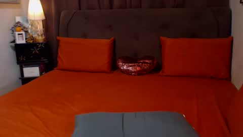 MS. AMALIA online show from March 2, 4:07 am