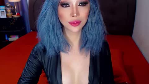 MS. AMALIA online show from December 21, 5:03 am