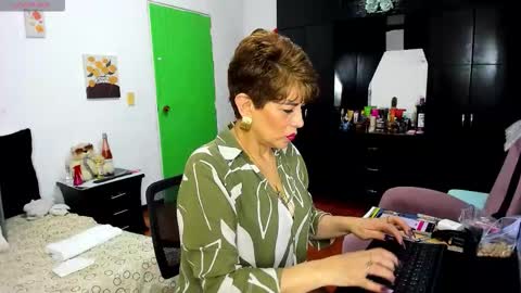 Angelina online show from March 15, 1:00 am