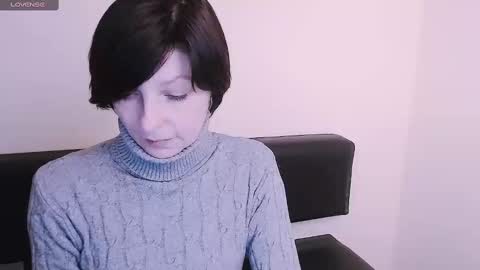 Angelina online show from January 15, 1:20 pm