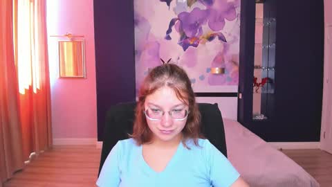 AngelinaLow online show from September 22, 11:23 am