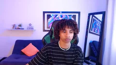 Snapshot of angell18_ chatting on October 23, 8:51 pm Angel online show from October 23, 8:51 pm