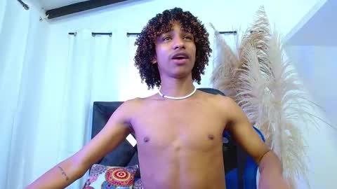 Angel online show from March 11, 9:32 pm