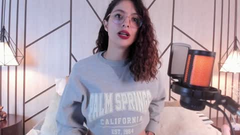 Angel online show from January 24, 3:02 pm