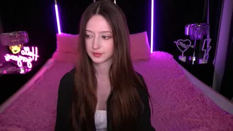 Snapshot of angellblush chatting on September 9, 3:44 pm AngelBlush online show from September 9, 3:44 pm