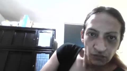 Snapshot of angellion141 chatting on April 15, 1:12 am angellion141 online show from April 15, 1:12 am