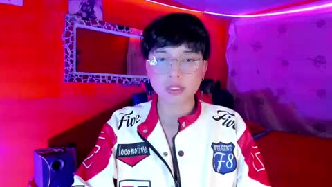 Snapshot of angellonfire chatting on September 27, 2:05 am Angel  online show from September 27, 2:05 am