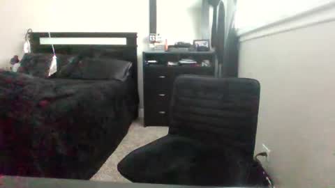 Angel Marie online show from December 16, 3:17 pm