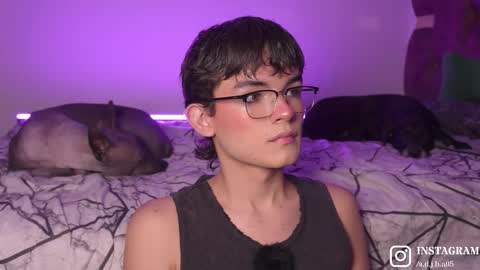 Angelo I work from home this is my room  online show from November 30, 4:05 am