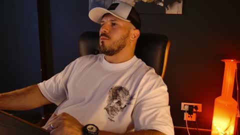 BlackWolf online show from May 27, 10:34 am