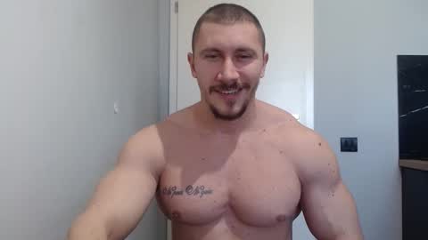  ------- SEX SHOW WITH GUYS AND GIRLS  MUSCLE SHOW online show from March 5, 11:38 am