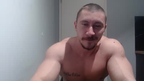  ------- SEX SHOW WITH GUYS AND GIRLS  MUSCLE SHOW online show from March 8, 8:03 pm