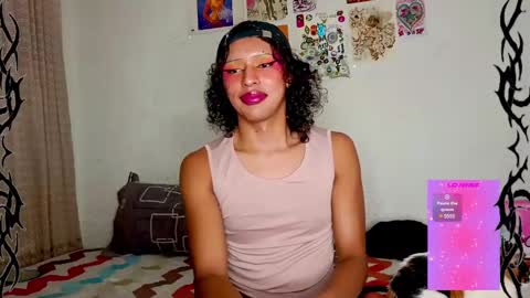 Snapshot of angelsdustxxx chatting on January 17, 5:53 am online show from January 17, 5:53 am