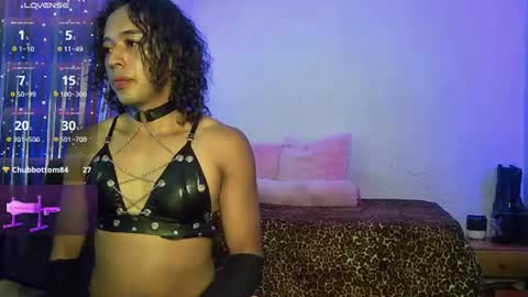 Snapshot of angelsdustxxx chatting on June 27, 7:13 am online show from June 27, 7:13 am