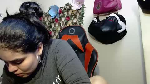 angelsexhotlatin online show from December 27, 4:21 pm