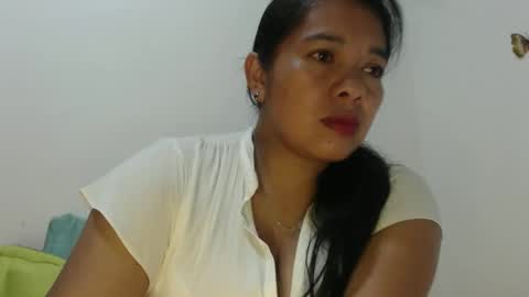 Snapshot of angelsexylatina chatting on May 12, 11:35 pm rebeca online show from May 12, 11:35 pm
