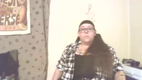 Angel and Mark online show from March 1, 4:42 pm