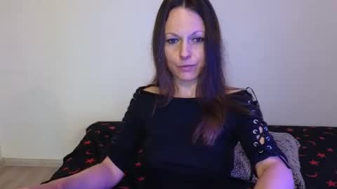 Giulia online show from May 21, 12:34 pm