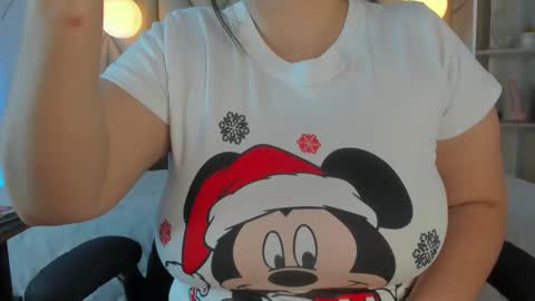 ANGIE online show from December 3, 2:26 pm