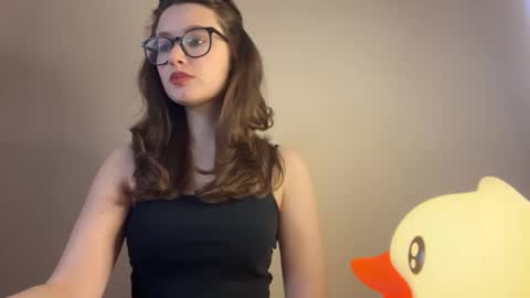 Snapshot of angelwhisper56 chatting on November 20, 8:47 am Lisa online show from November 20, 8:47 am